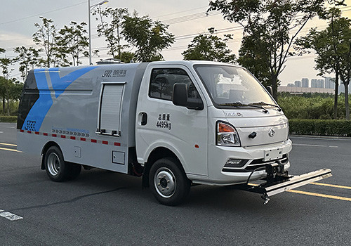 Buy Pure Electric Road Maintenance Truck Energy Efficient With Right Corner Punch online manufacture