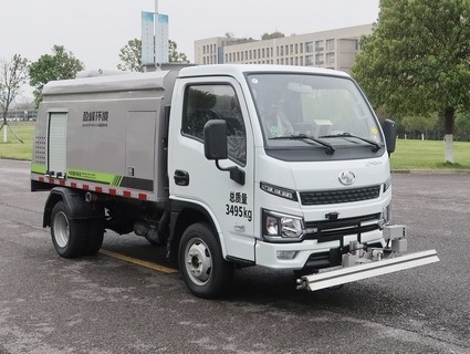 Buy Convenient Road Maintenance Truck High Efficiency Road Repair Truck online manufacture