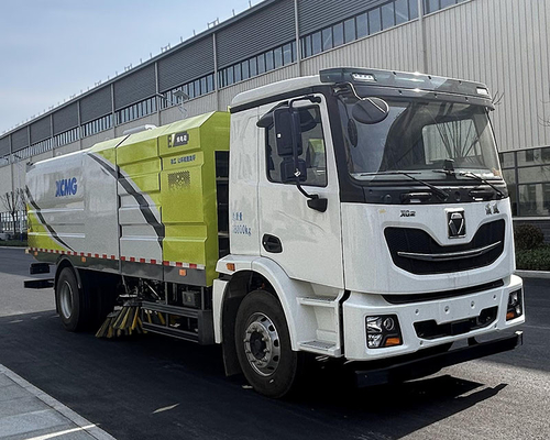 High Efficiency Truck Mounted Street Sweeper With Specialized Devices And Guardrails