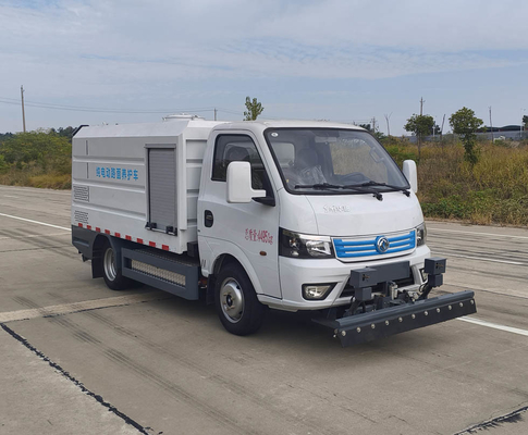 Spraying Highway Maintenance Lorry With Rear Work Indicator Light  2800mm Wheelbase